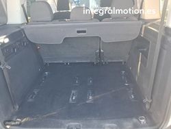 Volkswagen Caddy 2.0 TDI COMBI 102CV - Miniatura 23