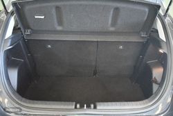 Hyundai i20 1.0 TGDI Klass 100 - Miniatura 9