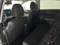 Hyundai Bayon 1.0 TGDI 48V Maxx - Miniatura 15
