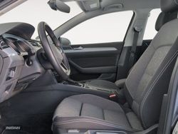 Volkswagen Passat Business 1.5 eTSI 110 kW (150 CV) DSG - Miniatura 10