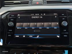 Volkswagen Passat Business 1.5 eTSI 110 kW (150 CV) DSG - Miniatura 18