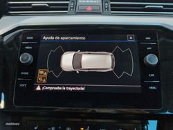 Volkswagen Passat Business 1.5 eTSI 110 kW (150 CV) DSG - Miniatura 20