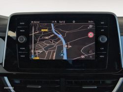 Volkswagen T-Roc R-Line 2.0 TDI 110 kW (150 CV) DSG - Miniatura 17