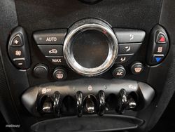 Mini Countryman Cooper D 82 kW (111 CV) - Miniatura 16