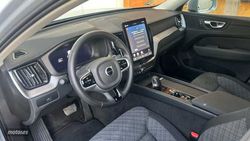 Volvo XC 60 XC60 Core, B5 AWD Mild Hibrid Gasolina - Miniatura 5