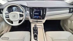 Volvo S 90 2.0 D5 MOMENTUM 4WD AUTO 4P - Miniatura 6