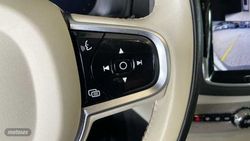 Volvo XC 90 todoterreno 2.0 T8 PHEV PLUS DARK RECHARGE AWD AUTO 455 5P 7 Plazas - Miniatura 15