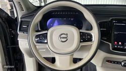 Volvo XC 90 todoterreno 2.0 T8 PHEV PLUS DARK RECHARGE AWD AUTO 455 5P 7 Plazas - Miniatura 8