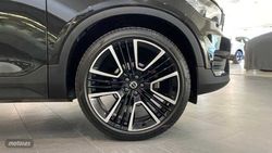 Volvo XC40 1.5 T3 R-DESIGN AUTO 5P - Miniatura 10