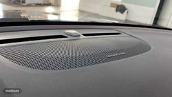 Volvo XC40 1.5 T3 R-DESIGN AUTO 5P - Miniatura 20
