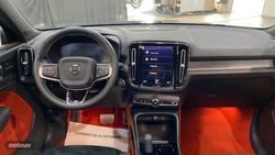 Volvo XC40 1.5 T3 R-DESIGN AUTO 5P - Miniatura 6