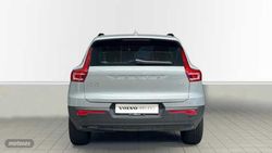 Volvo XC40 2.0 B3 PLUS DARK AUTO 163 CV - Miniatura 3