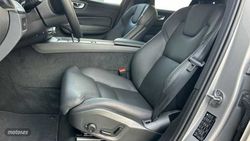 Volvo XC 60 2.0 T6 RECHARGE ULTRA DARK AUTO 4WD 350 5P - Miniatura 29