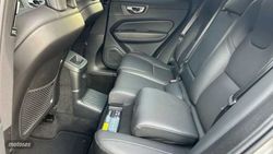 Volvo XC 60 2.0 T6 RECHARGE ULTRA DARK AUTO 4WD 350 5P - Miniatura 8