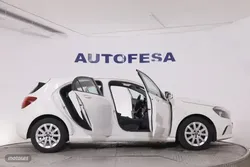 Mercedes Clase A A160 D INTUITION 90CV 5P - Miniatura 9