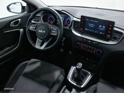 Kia Ceed 1.0 T-GDi 74kW (100CV) Drive - Miniatura 17