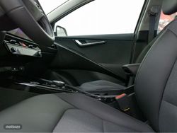 Kia Niro 1.6 GDi HEV 104kW (141CV) Drive - Miniatura 13