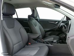 Kia Niro 1.6 GDi HEV 104kW (141CV) Drive - Miniatura 7