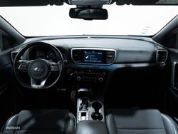 Kia Sportage 1.6 MHEV GT Line Essential 136CV DCT 4X2 - Miniatura 11