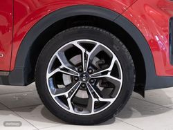 Kia Sportage 1.6 MHEV GT Line Essential 136CV DCT 4X2 - Miniatura 4