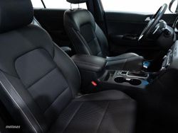 Kia Sportage 1.6 MHEV GT Line Essential 136CV DCT 4X2 - Miniatura 6