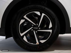Kia Sportage 1.6 T-GDi HEV 171kW (230CV) Drive 4x2 - Miniatura 5