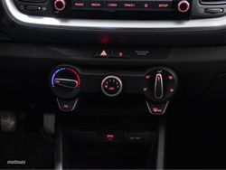 Kia Stonic 1.2 DPi 62kW (84CV) Concept - Miniatura 17