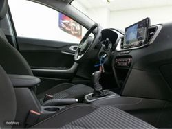 Kia XCeed 1.0 T-GDi Drive 74kW (100CV) - Miniatura 6
