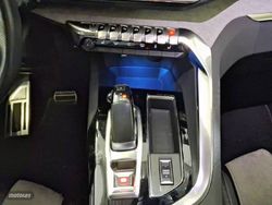 Peugeot 3008 225 e-EAT8 GT Pack - Miniatura 24