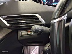 Peugeot 3008 225 e-EAT8 GT Pack - Miniatura 8