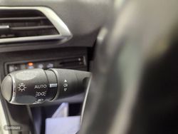 Peugeot 5008 5008 1.5 BLUE-HDI ROADTRIP EAT8 AUTOMATICO 7 PLAZAS - Miniatura 24