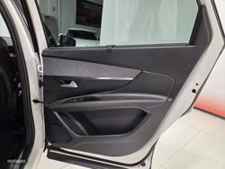 Peugeot 5008 5008 1.5 BLUE-HDI ROADTRIP EAT8 AUTOMATICO 7 PLAZAS - Miniatura 36