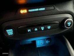 Ford Focus 1.0 Ecoboost 155CV MHEV Active - Miniatura 14