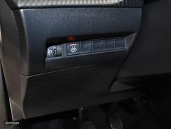 Peugeot 2008 1.2 100CV Allure - Miniatura 12