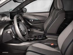 Peugeot 2008 1.2 100CV Allure - Miniatura 16