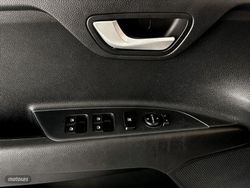 Kia Stonic 1.2 84CV Concept - Miniatura 16
