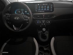 Hyundai i10 1.0 MPI 63CV Essence Connect - Miniatura 8