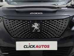 Peugeot 2008 1.2 100CV Allure Pack - Miniatura 19