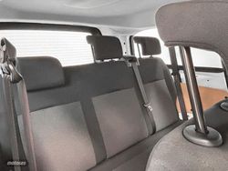 Peugeot Expert 2.0 BlueHDI 180CV Long EAT8 9 plazas - Miniatura 19