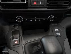 Peugeot Rifter 1.5 BlueHDI 100CV Allure 5+2 - Miniatura 14