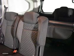 Peugeot Rifter 1.5 BlueHDI 130CV GT EAT 5+2 - Miniatura 16