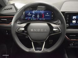 Skoda Kamiq 1.0 TSI 115CV Sport DSG - Miniatura 8