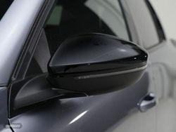 Lancia Ypsilon 1.2 Hybrid 100CV LX - Miniatura 22