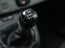 Fiat Panda 1.0 Hybrid 70CV Garmin - Miniatura 14