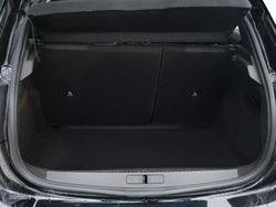 Peugeot 208 1.2 100CV Style Hybrid eDCS6 - Miniatura 22