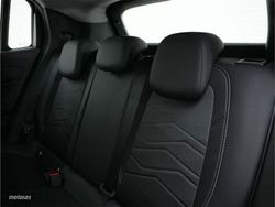 Jeep Avenger 1.2 100CV Altitude - Miniatura 21