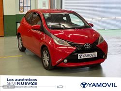 Toyota Aygo 1.0 70 x-play 51 kW (69 CV) - Miniatura 3