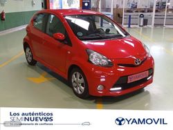 Toyota Aygo 70 City 50 kW (68 CV) - Miniatura 3