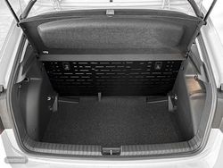 Skoda Fabia 1.0 MPI 80CV Essence - Miniatura 19