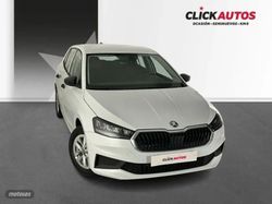 Skoda Fabia 1.0 MPI 80CV Essence - Miniatura 3